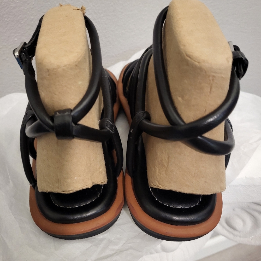 Nordstrom Brand Strappy Sandals - Picture 3 of 6